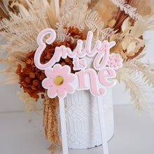 Load image into Gallery viewer, CUSTOM White Daisy One Cake Topper
