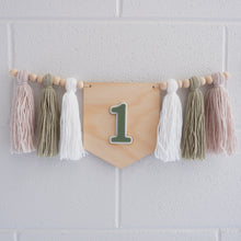 Load image into Gallery viewer, Eucalyptus High Chair Garland
