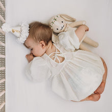 Load image into Gallery viewer, White Tulle Party Hat
